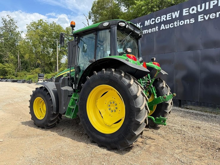 2020-john-deere-6110m-image-2