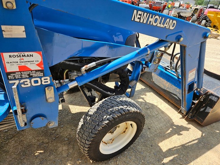 new-holland-tc25-image-26