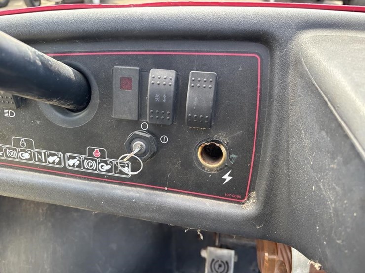 toro-workman-2100-image-23