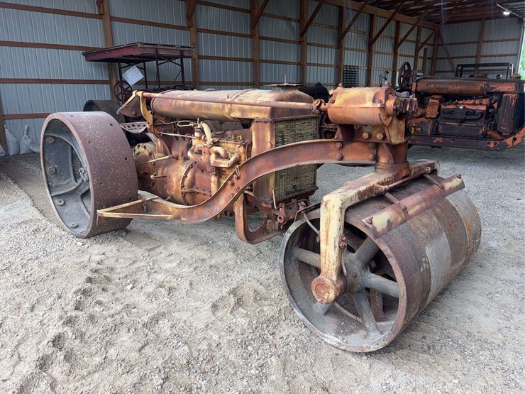 fordson-roller-image-1