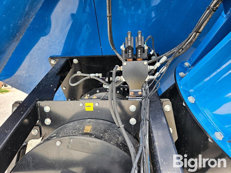 2014-kinze-1100-image-17