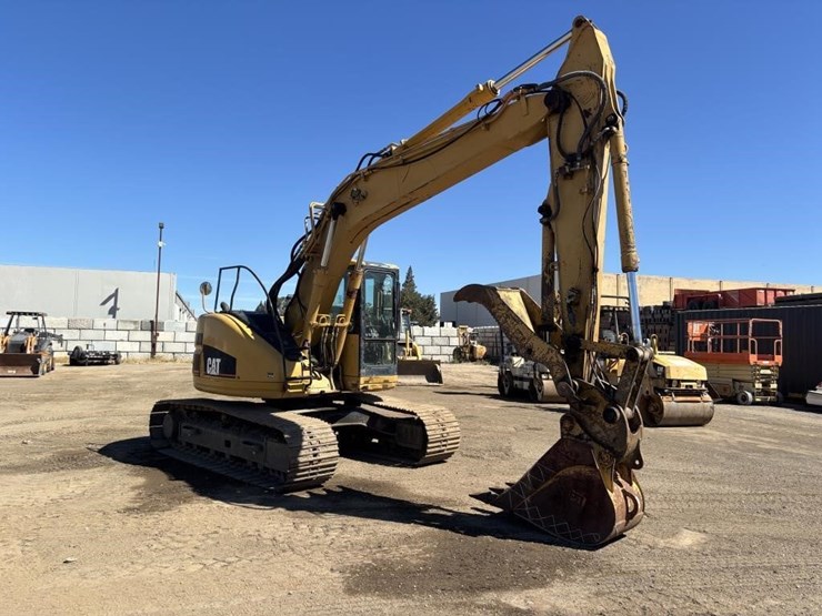 caterpillar-313b-image-2