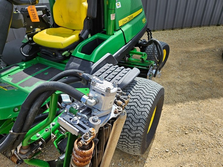 john-deere-7500a-image-11