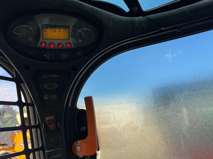 2018-bobcat-s570-image-18