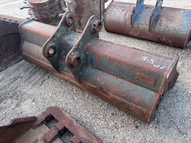 john-deere-85-image-3