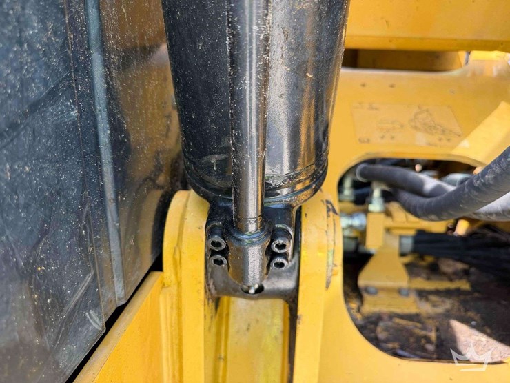 2013-caterpillar-314e-lcr-image-22