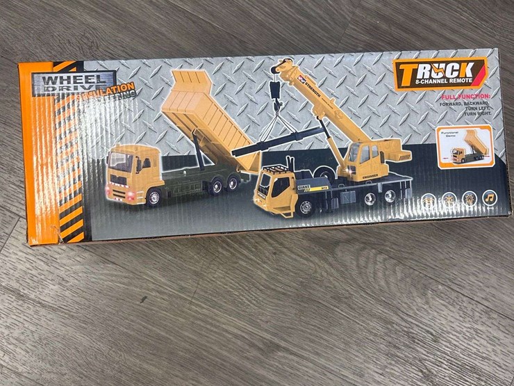 unused-remote-control-crane-image-3