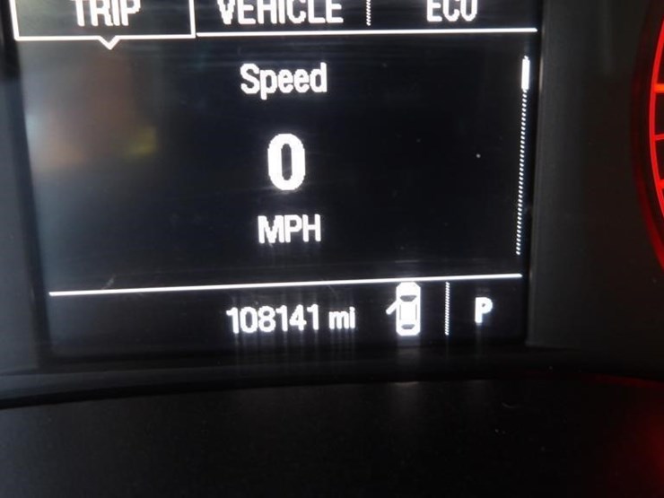 2016-gmc-canyon-image-16