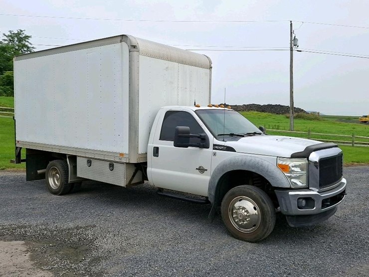 2011-ford-f550-image-9