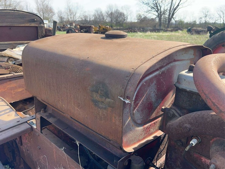 mccormick-deering-td-35-diesel-crawler-image-17