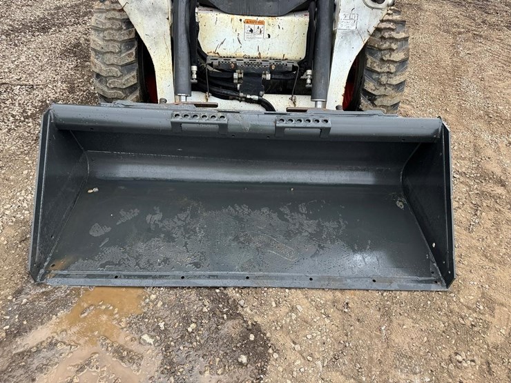 2018-bobcat-s570-image-10