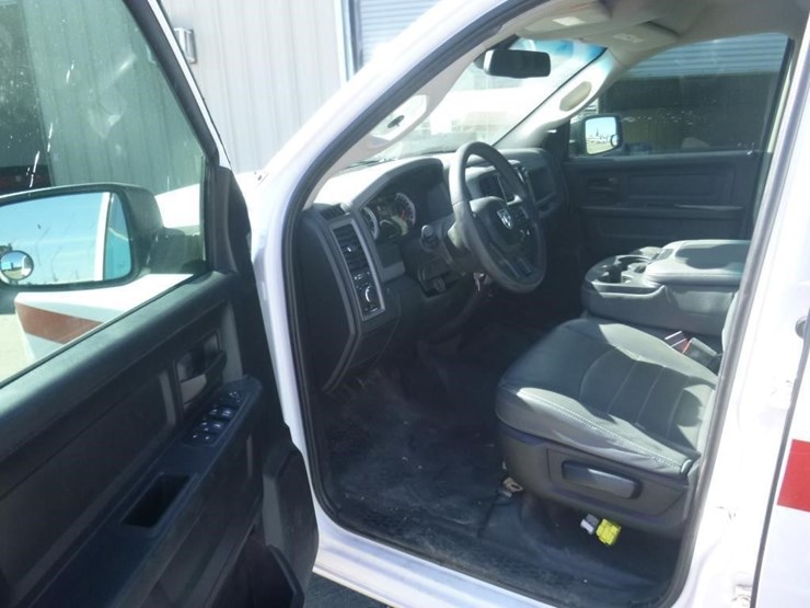 2018-dodge-1500-image-5