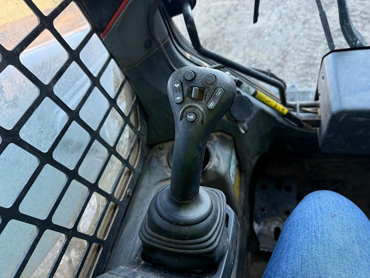 2023-bobcat-s86-image-24