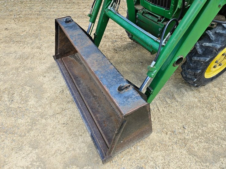 john-deere-750-image-10