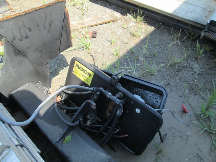 #53886-•-maxon-79"-lift-gate-inv#53886-image-5