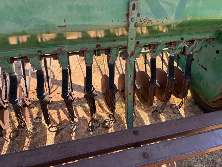 john-deere-8200-image-12