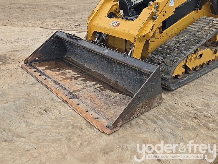 2020-caterpillar-289d3-image-18