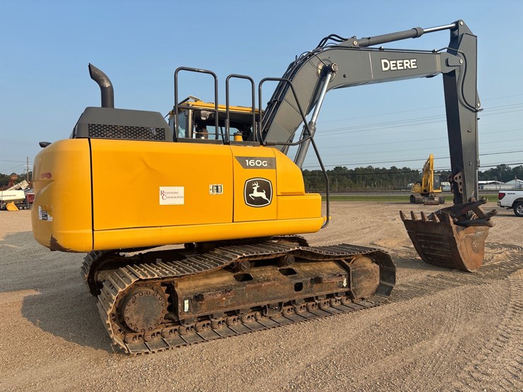 2022-deere-160g-lc-image-5
