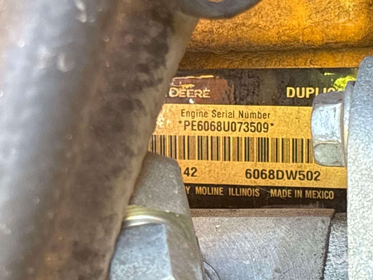 2019-deere-624l-image-10