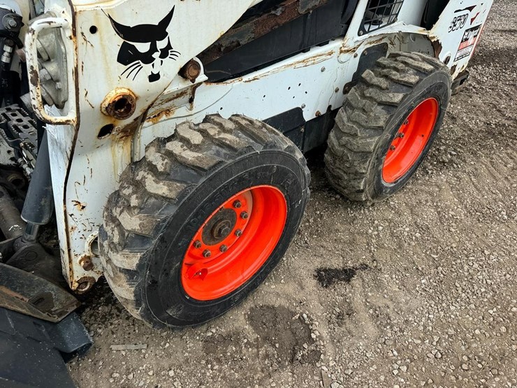 2018-bobcat-s570-image-13