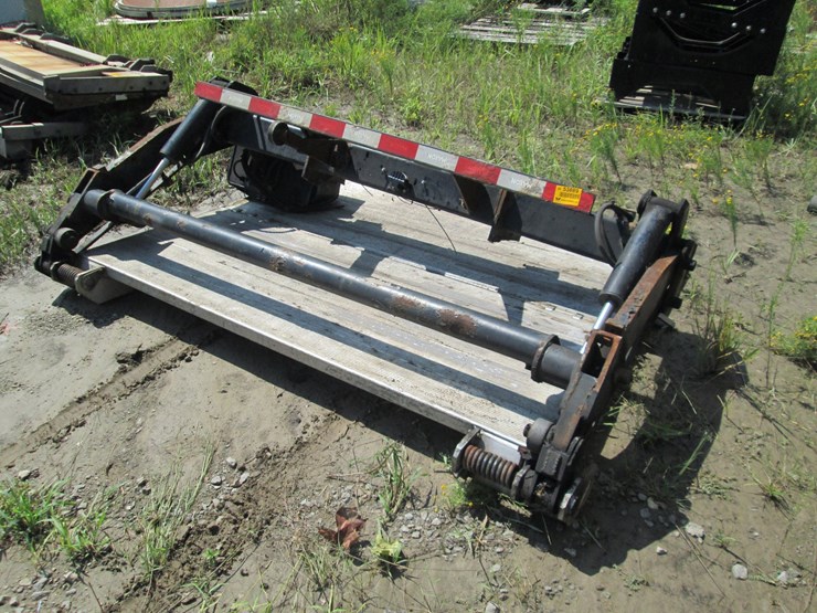 #53889-•-maxon-79"-lift-gate-inv#53889-image-1
