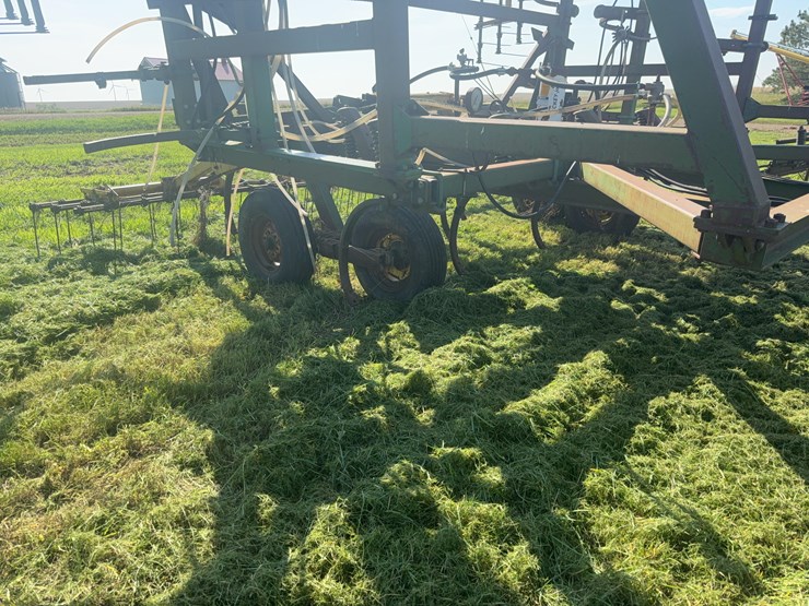 john-deere-1600-image-16
