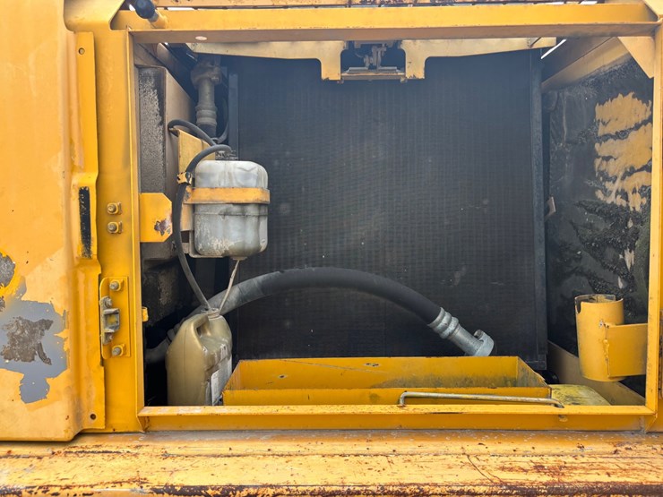komatsu-pc200-lc-6-image-30