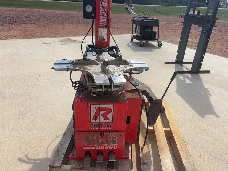 ranger-rx950-tire-machine-image-2