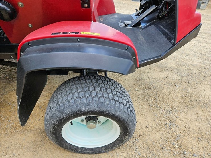 2006-toro-multi-pro-5700d-image-35