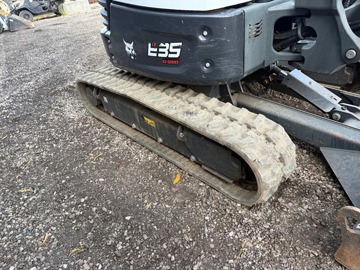 bobcat-e35i-image-11