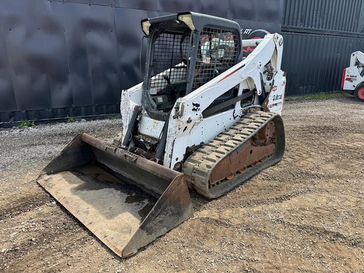 2015-bobcat-t650-image-2