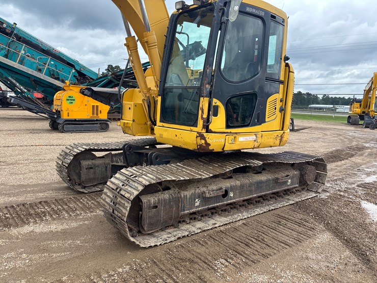 komatsu-pc138us-image-8
