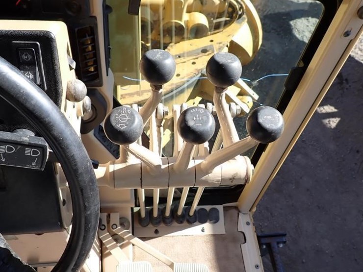 caterpillar-163h-vhp-image-33