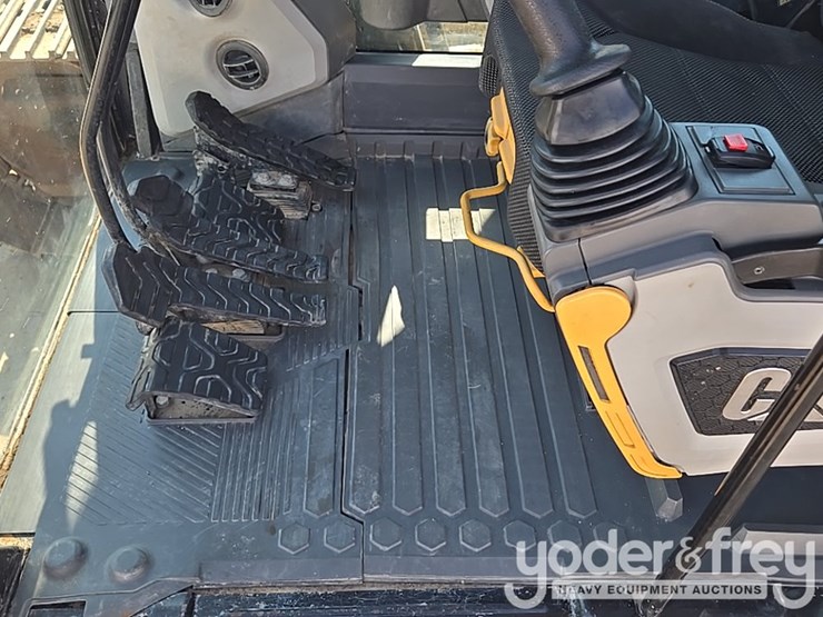 2019-caterpillar-336-image-70