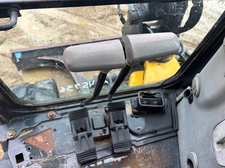 2017-deere-50g-image-26