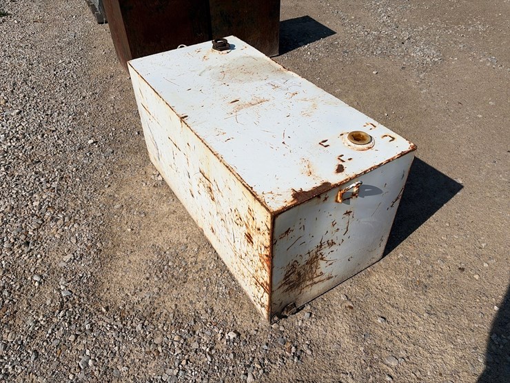 #9-•-steel-tank-image-3