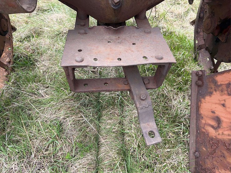 allis-chalmers-wc-image-34