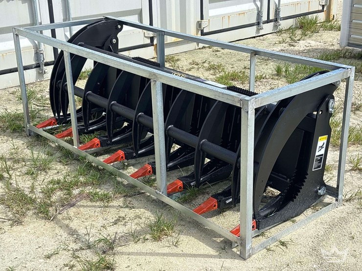 2026-greatbear-heavy-grass-78in-fork-grapple-skid-steer-attachment-image-1