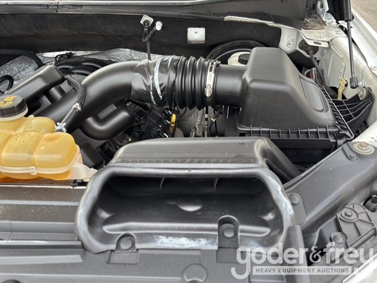 2020-ford-f150-image-14