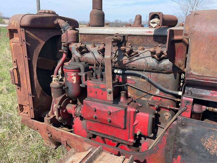 mccormick-deering-td-35-diesel-crawler-image-31