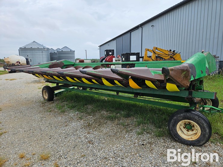 john-deere-853a-image-1