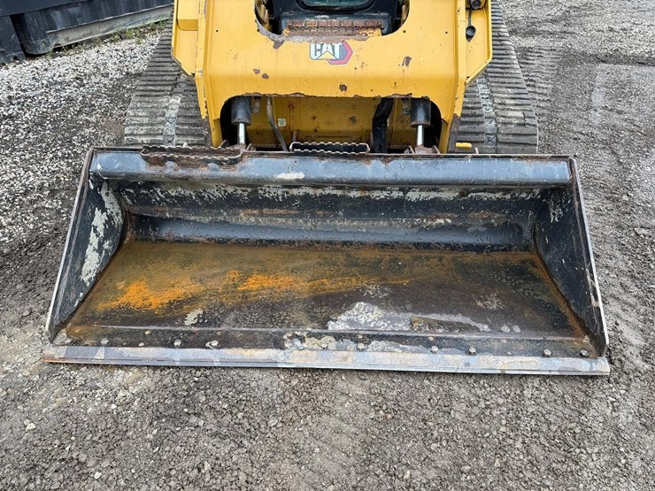 2022-caterpillar-289d3-image-9