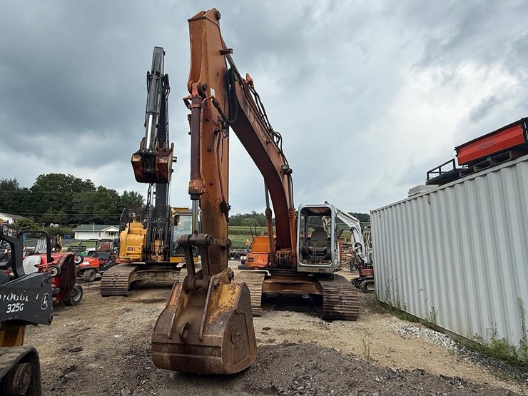 hitachi-ex200-image-2