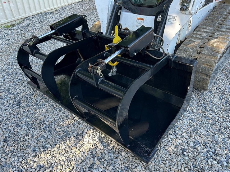 wildcat-68"-skid-steer-grapple-image-1