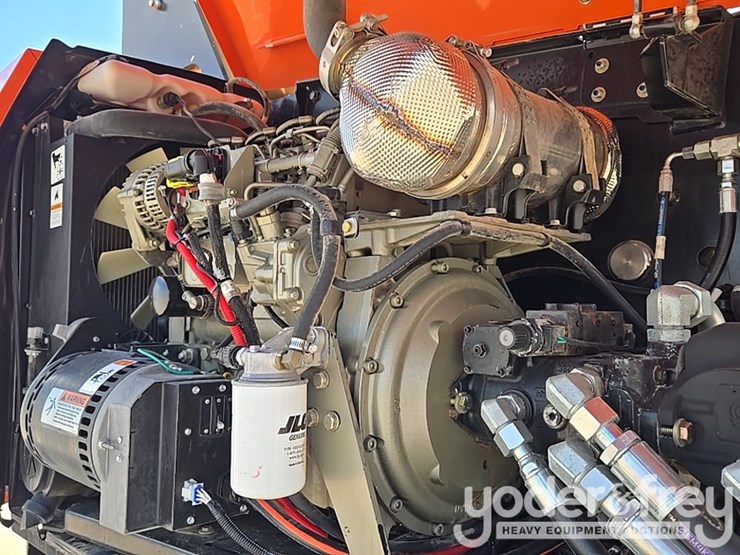 2015-jlg-860sj-image-53