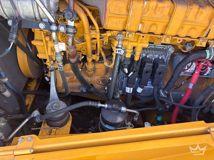 2019-deere-624l-image-14