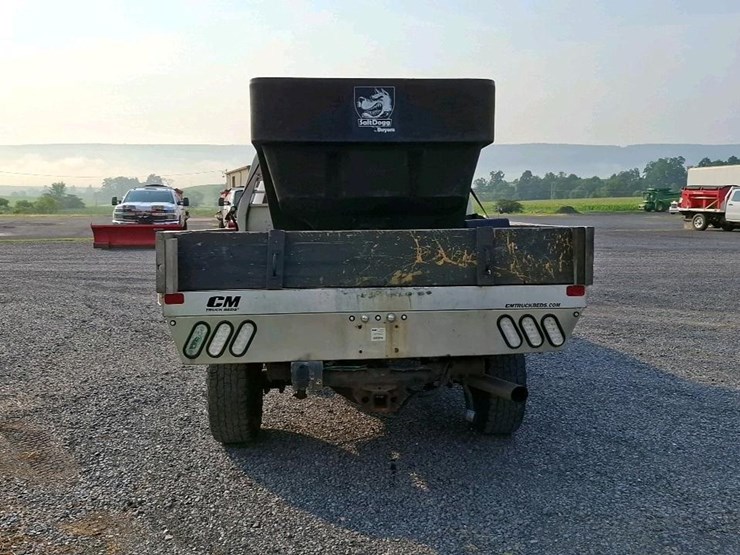 2015-chevrolet-2500-image-4