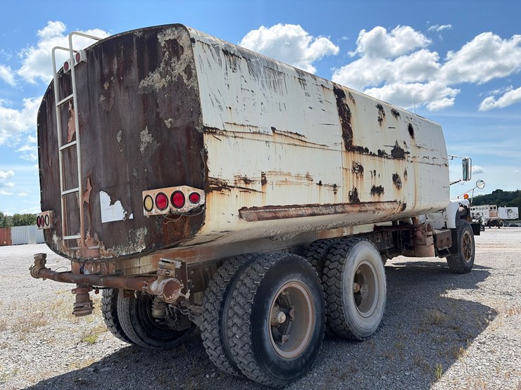 1999-mack-dm690sx-image-17