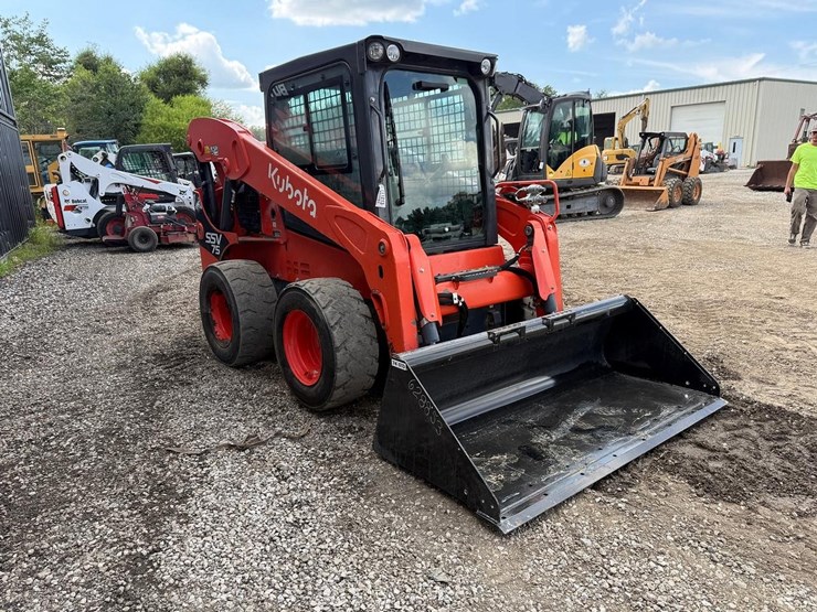 2024-kubota-ssv75-image-6