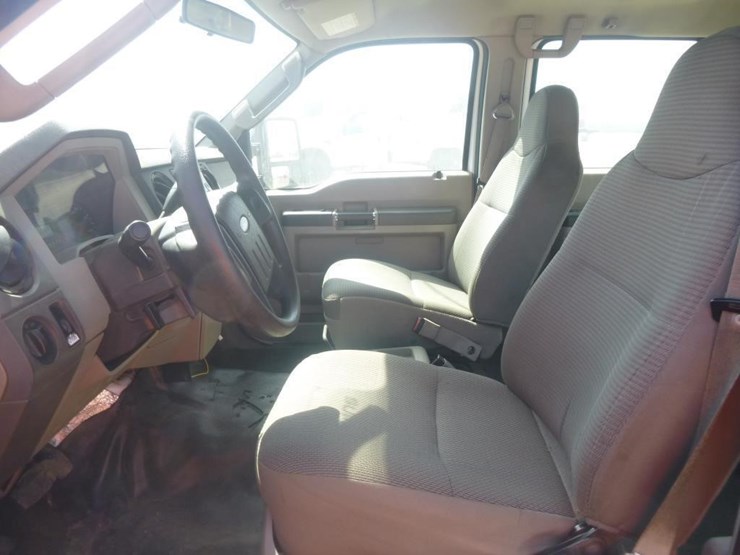 2008-ford-f350-image-9